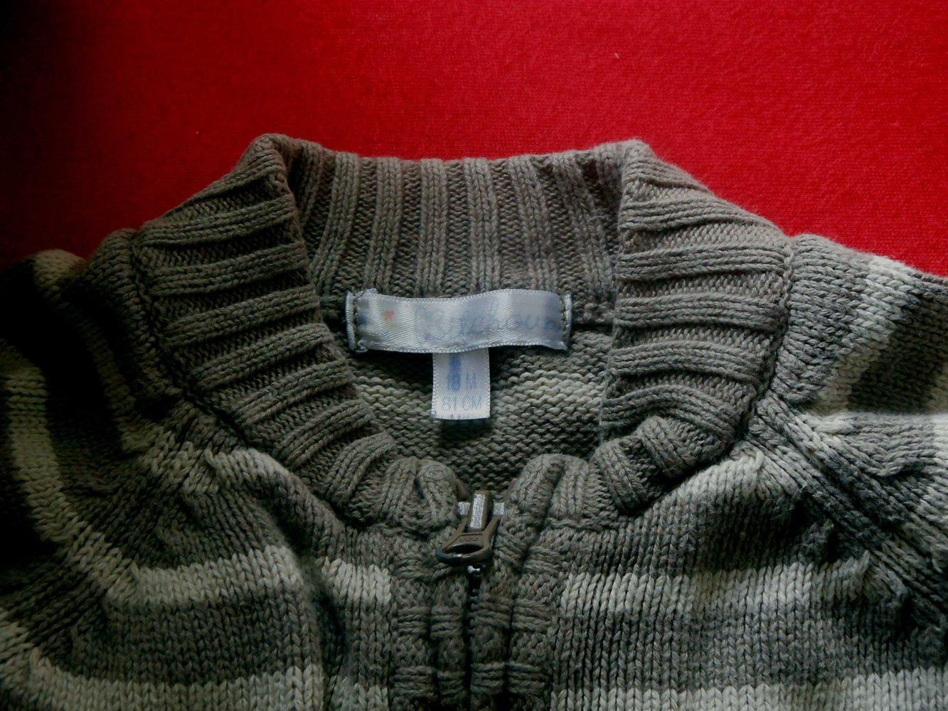 gestreifte Strickjacke für Frühling und Sommer