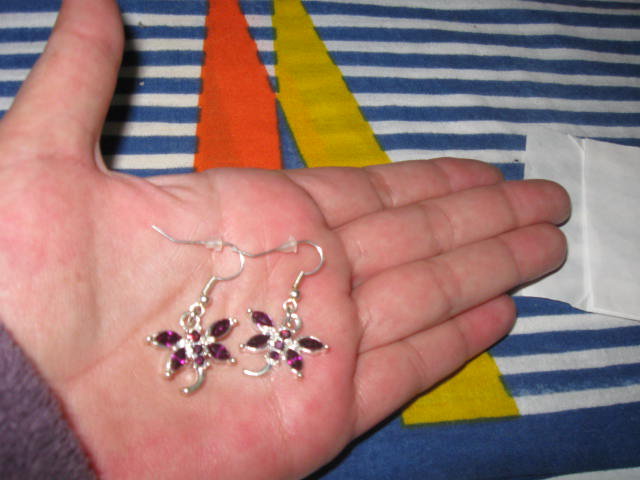 *** NEUE süße Hängerohrringe ***