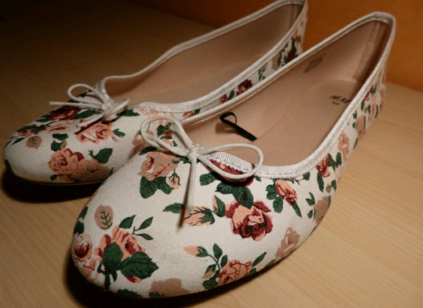 Geblümte Ballerinas 