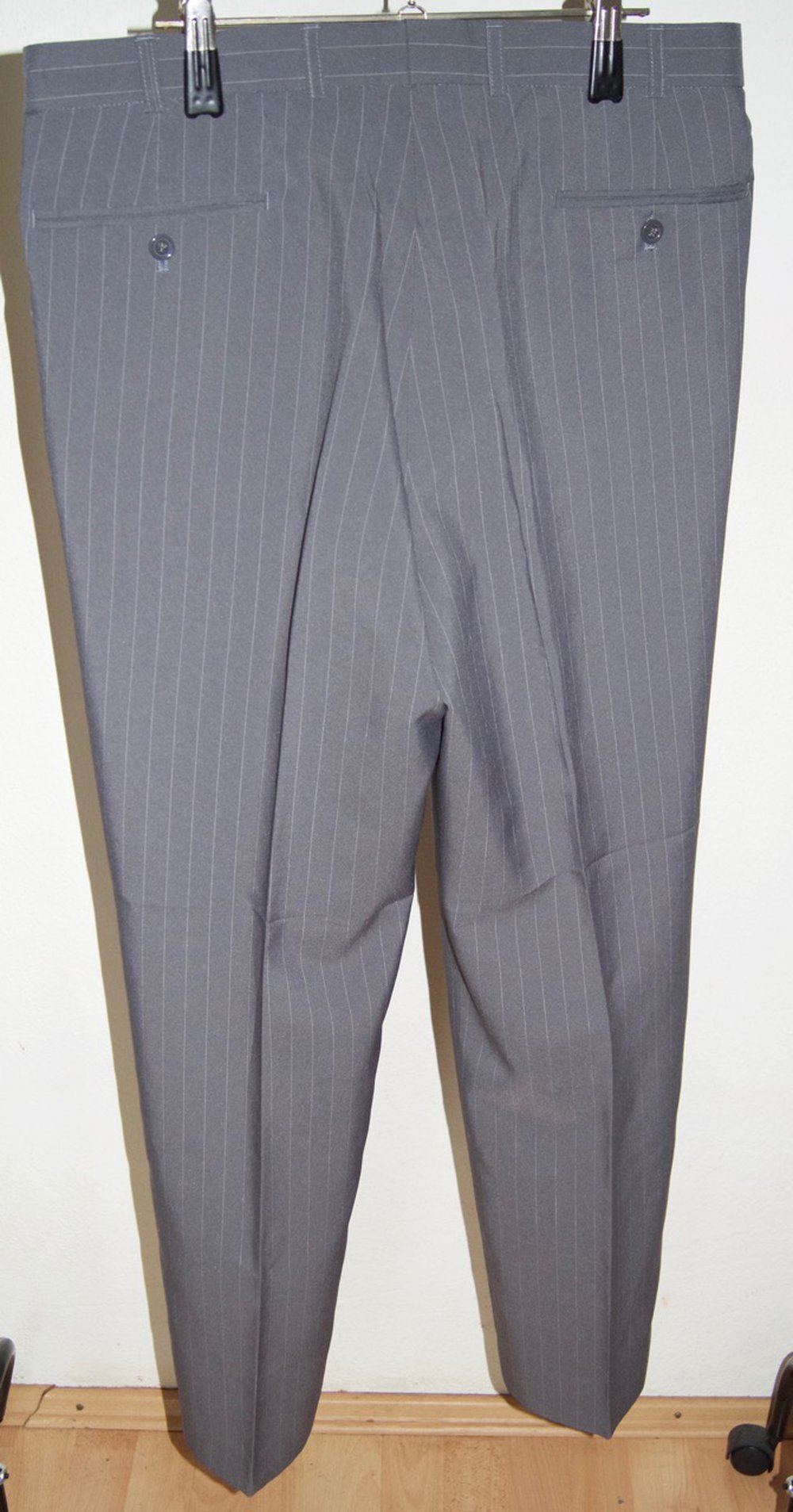 Herren-Anzug Gr. 50 - 2tlg. - grau - Neuwertig