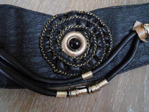 *** Neu ~ 80-ziger ~ Taillengürtel ~ Augenschmaus ***