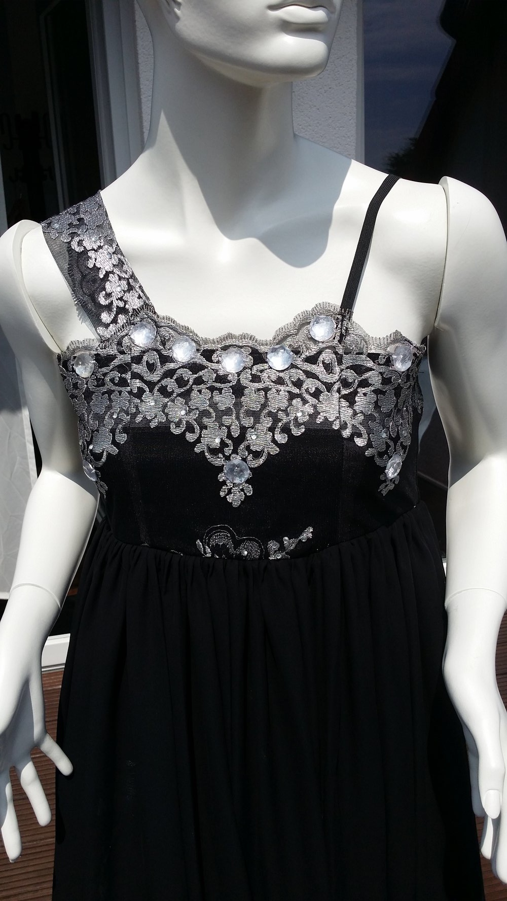 Schwarz silbernes  Abendkleid