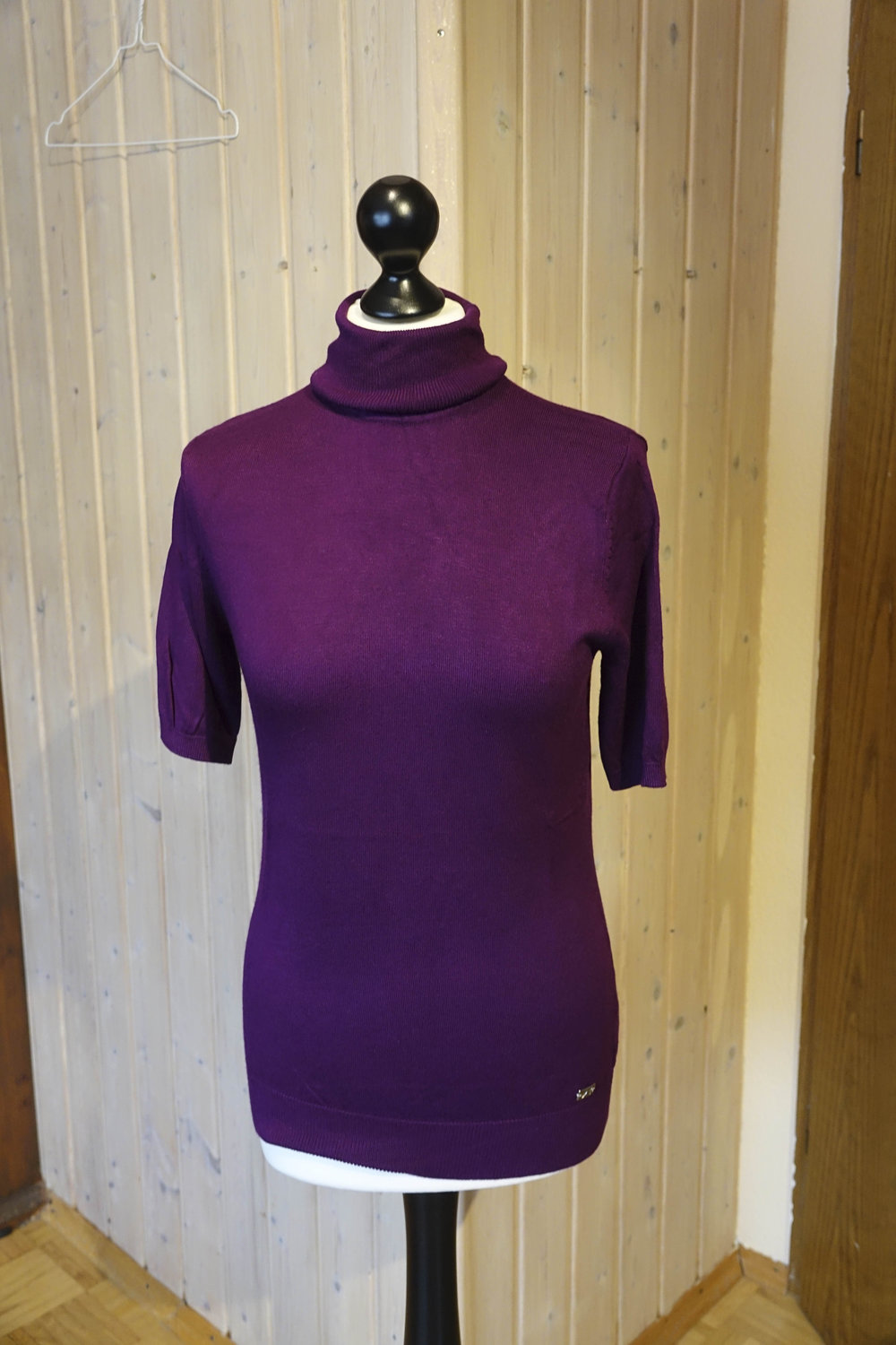 Sehr schöner Kurzarmrolli