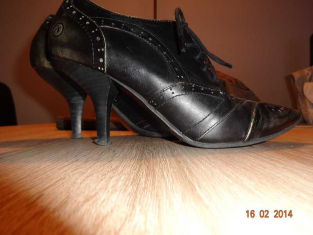 Sexy Schuhe von Bronx 37