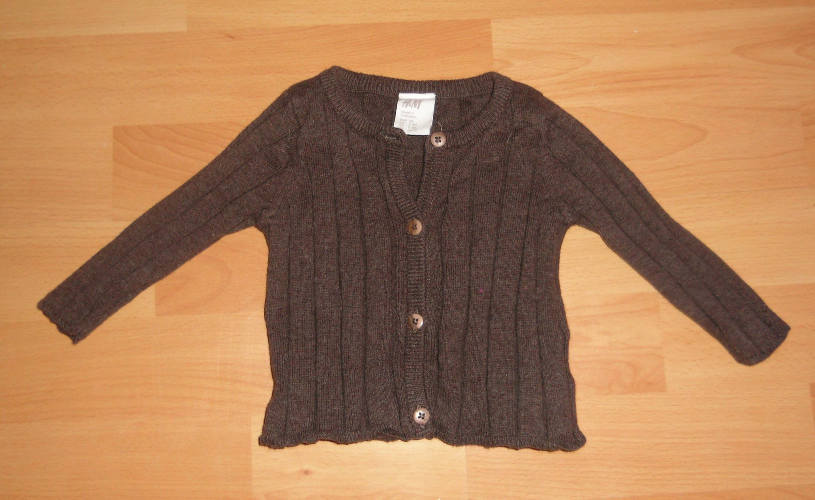 H&M- süßes, braunes Strickjäckchen Gr.62