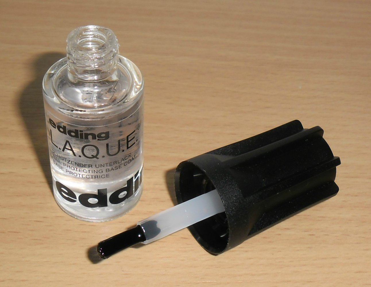 edding L.A.Q.U.E Nagellack Nail Protecting Base Coat
