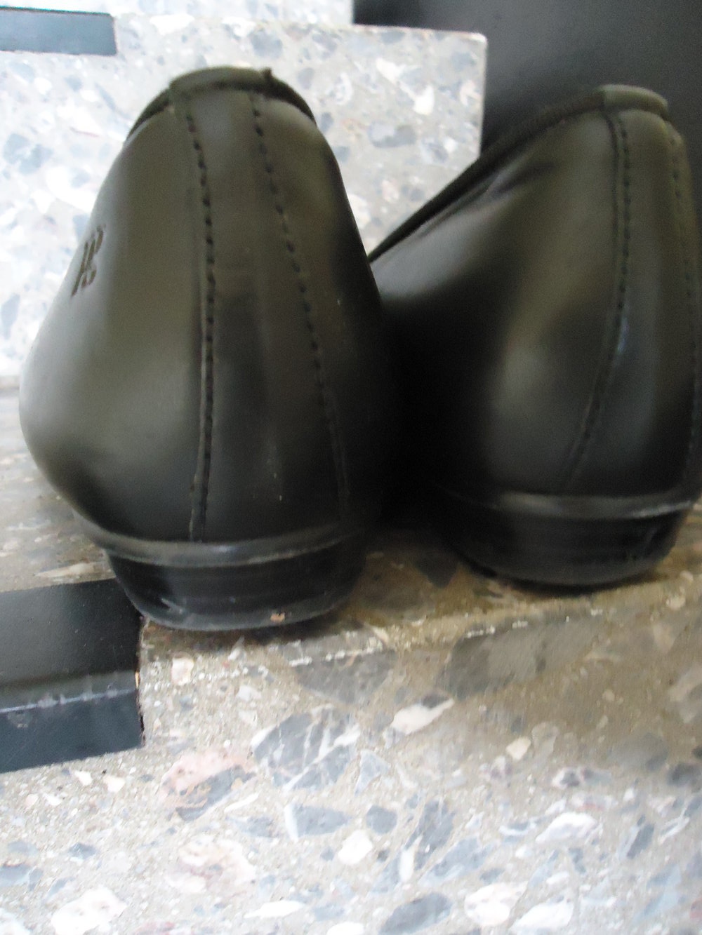 Die Ballerina aus schwarzem Leder mit hohen Tragekomfort von Paul Green