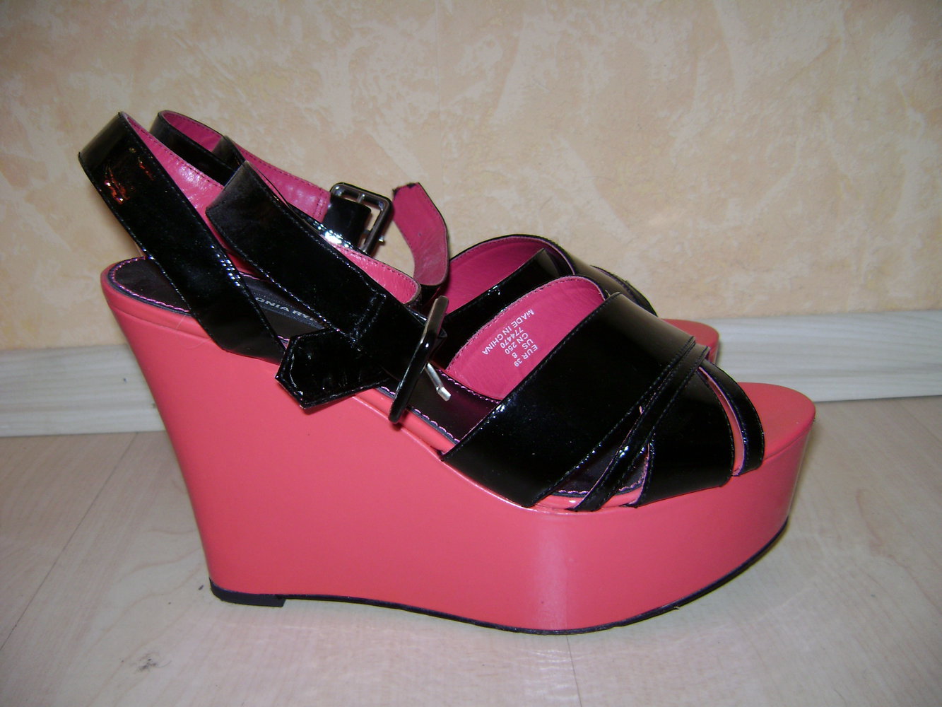 Sonia Rykiel for H&M Collection Plateau Sandalen Pink Lackleder