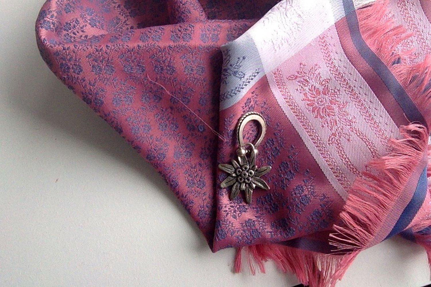 Trachtentuch - Oktoberfest Tuch - Schultertuch - 