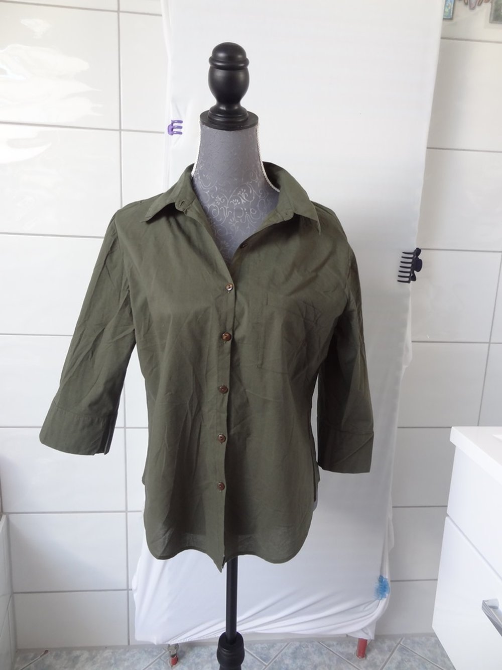 Leichte olivgrüne Bluse für Oversized oder Gr. 44