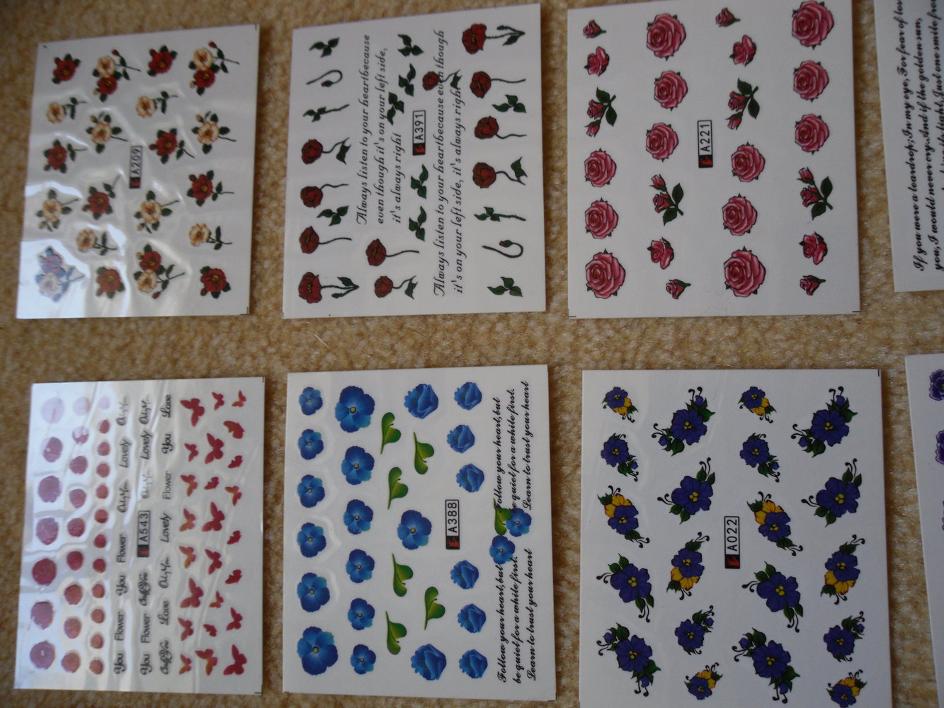 Wassertransfer Nagelsticker Blumen 2