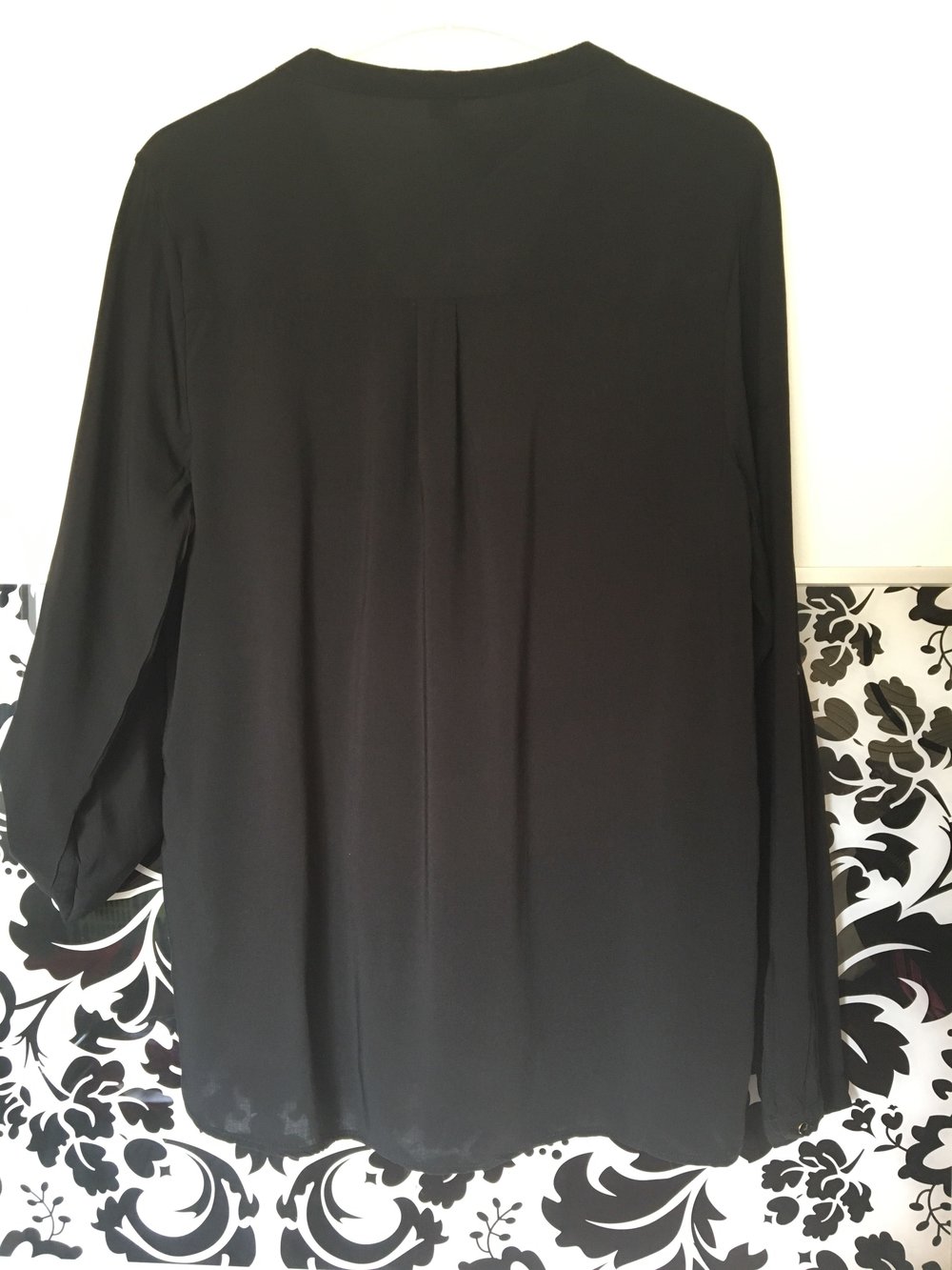 Schwarze Bluse 