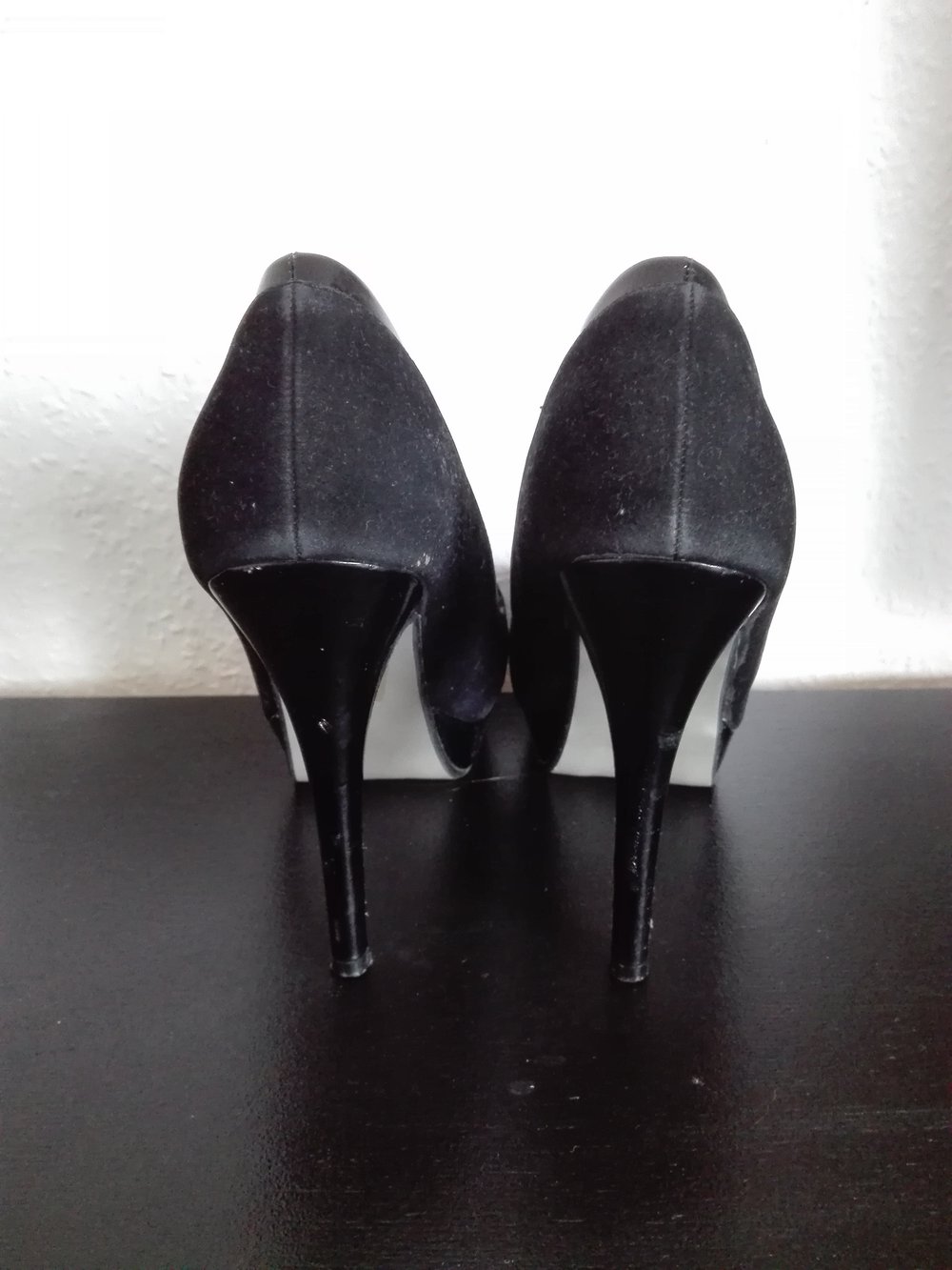Schwarze Samt Plateau High Heels