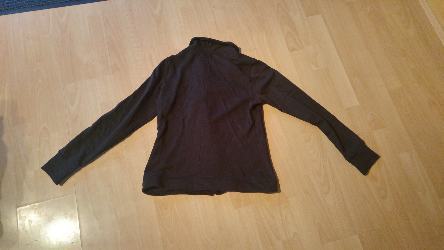 Schwarze Sweatshirtjacke, Größe 40