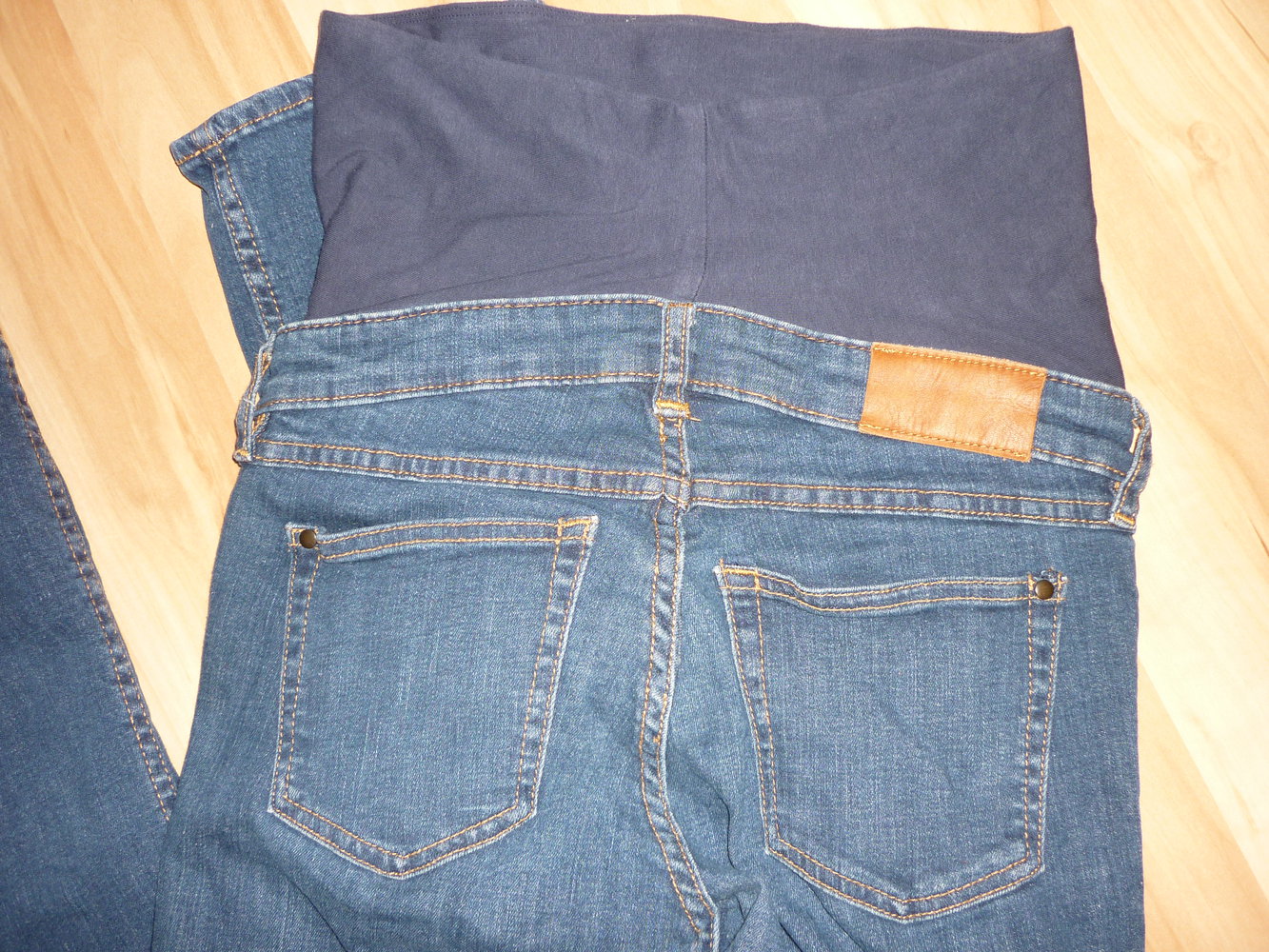 H&M Mama Umstandsjeans Jeans mit Bauchband Umstandsmode Gr 34  