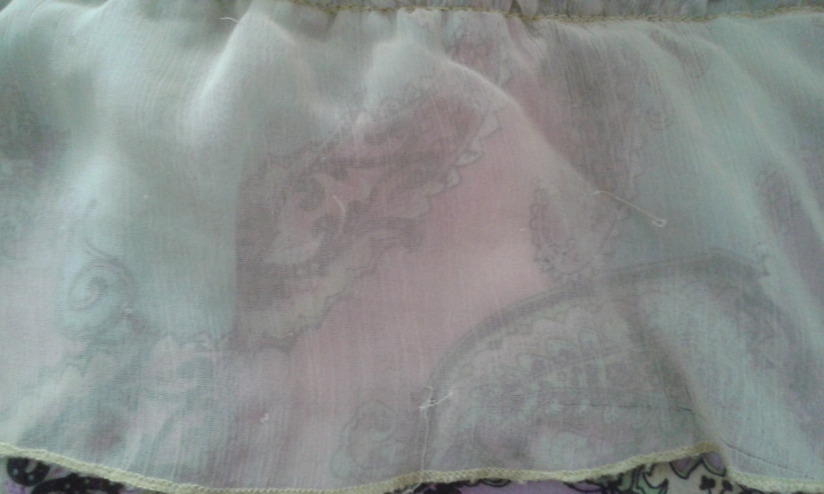 Volant Rock knielang