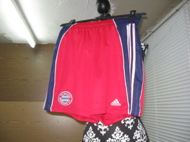 *** Sportshorts ~ Adidas ~ Bayern München ***