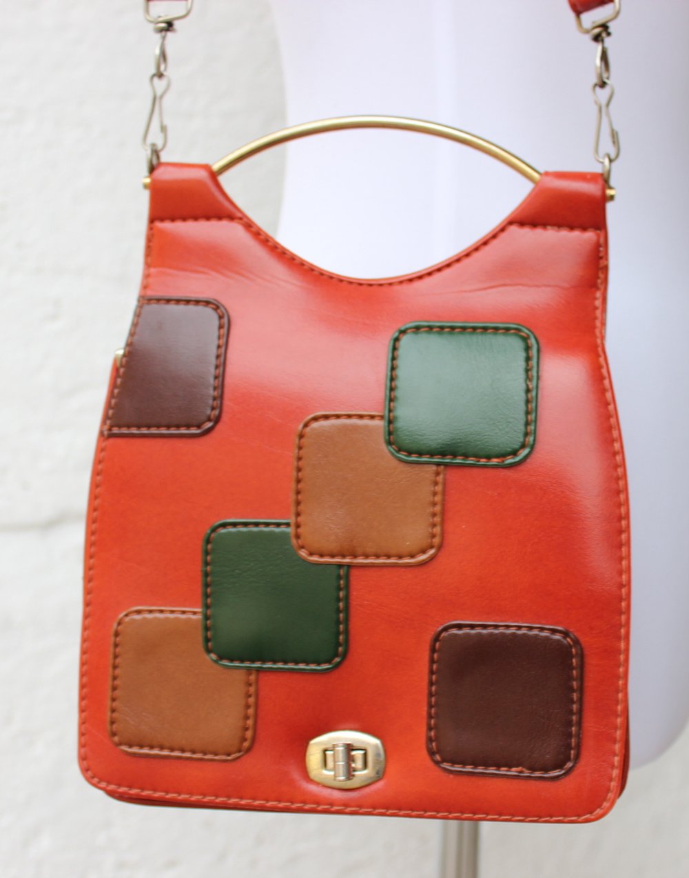 braune Vintagetasche im Patchwork-Look, True Vintage Handtasche, 1970er