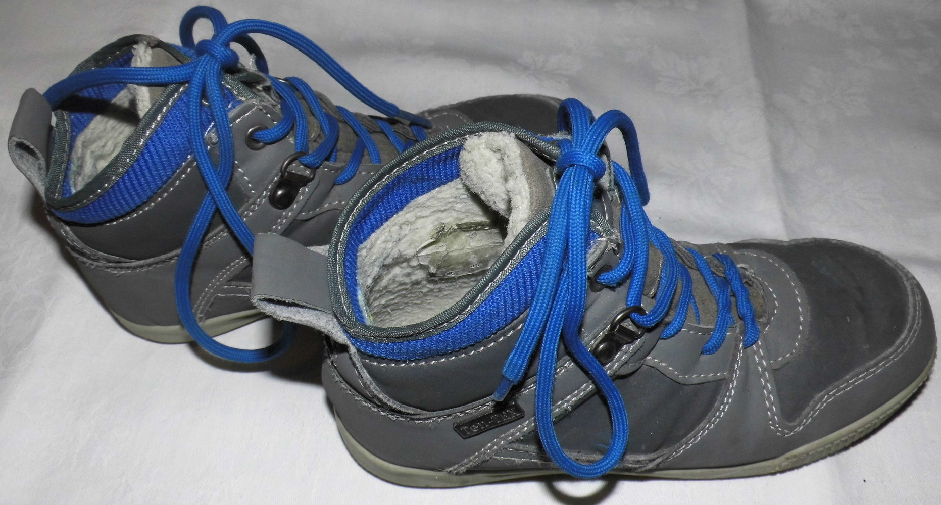 Schuhe / Winterschuhe / Zwillinge