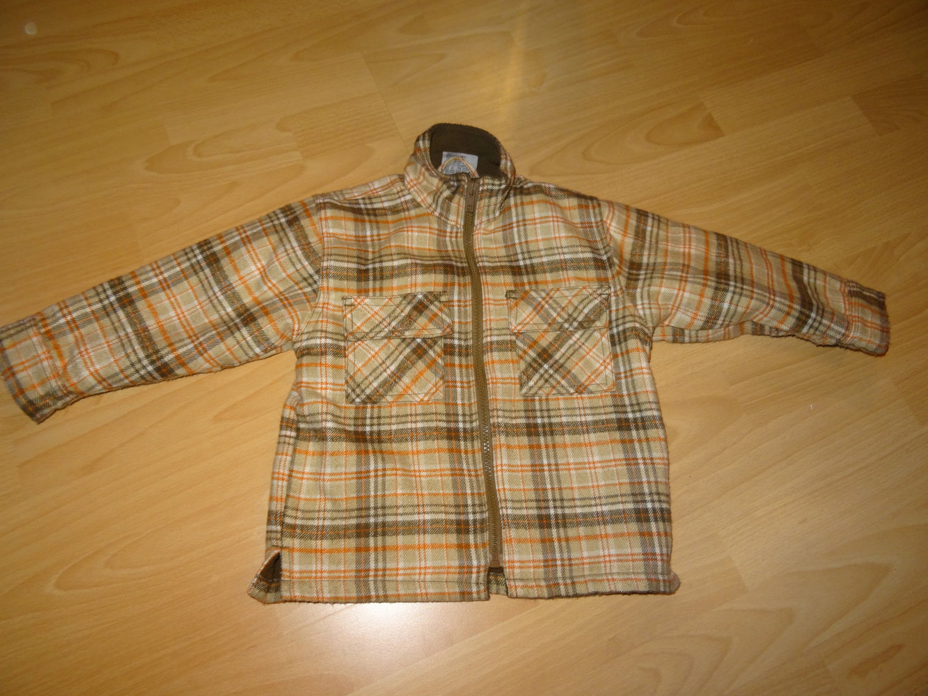 Schöne Hemdjacke von Basketboy Gr. 98