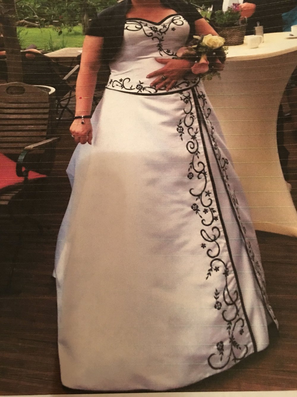 Sehr ausgefallenes Brautkleid