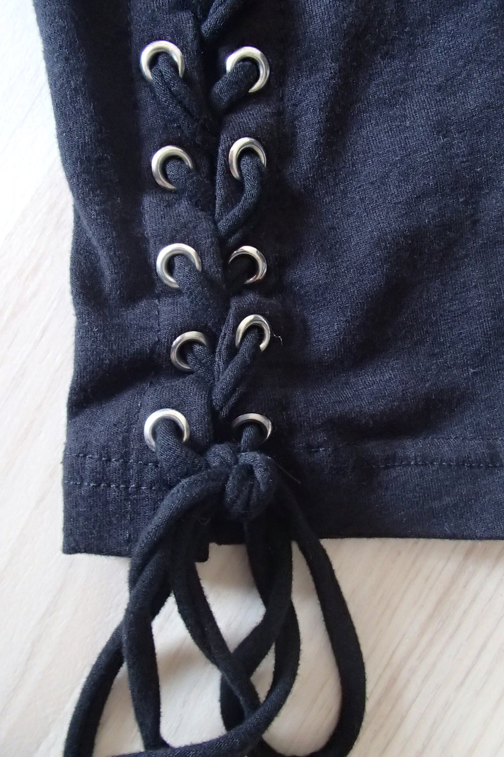 E.M.P Geschnürte Leggings