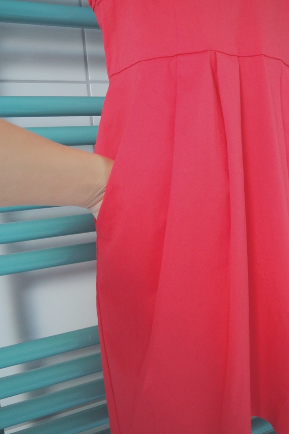 Leuchtend rotes Baloonkleid von MangoGr. M