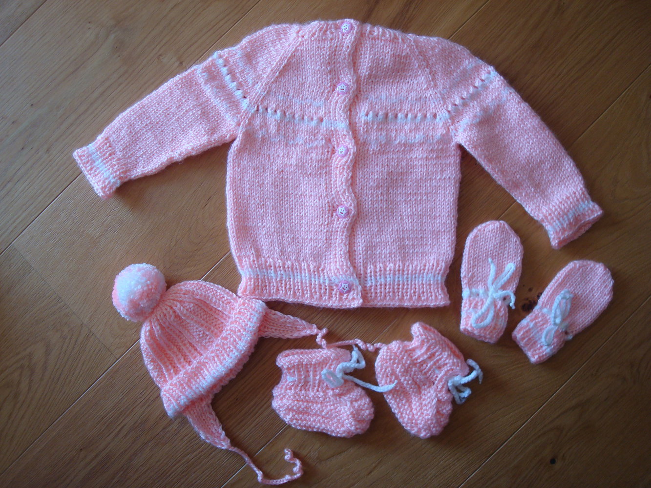 Strickset für Neugeborene, Babygirl, handmade Gr. 62