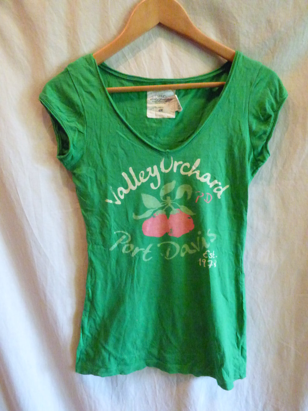 Süßes grünes Kirschshirt