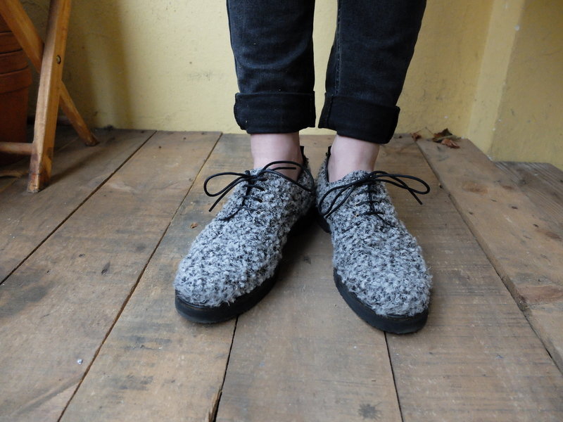 Schuhe Halbschuhe Fell Flausch Hipster Blogger Asos Plateau Boho