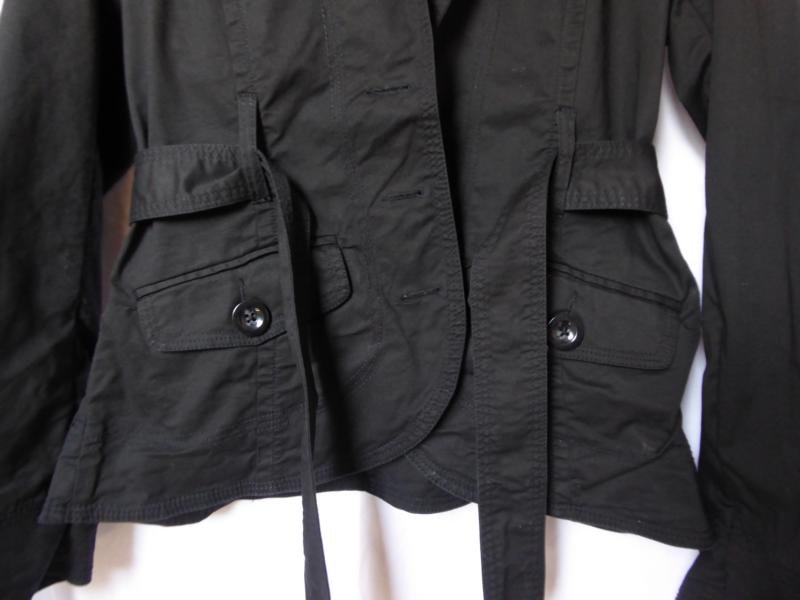 NEU - H&M – Damen Jacke kurz, schwarz