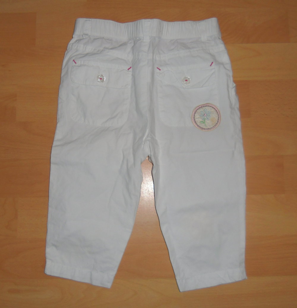 Disney- zuckersüße Winnie Puh ca 3/4 Hose Gr.86