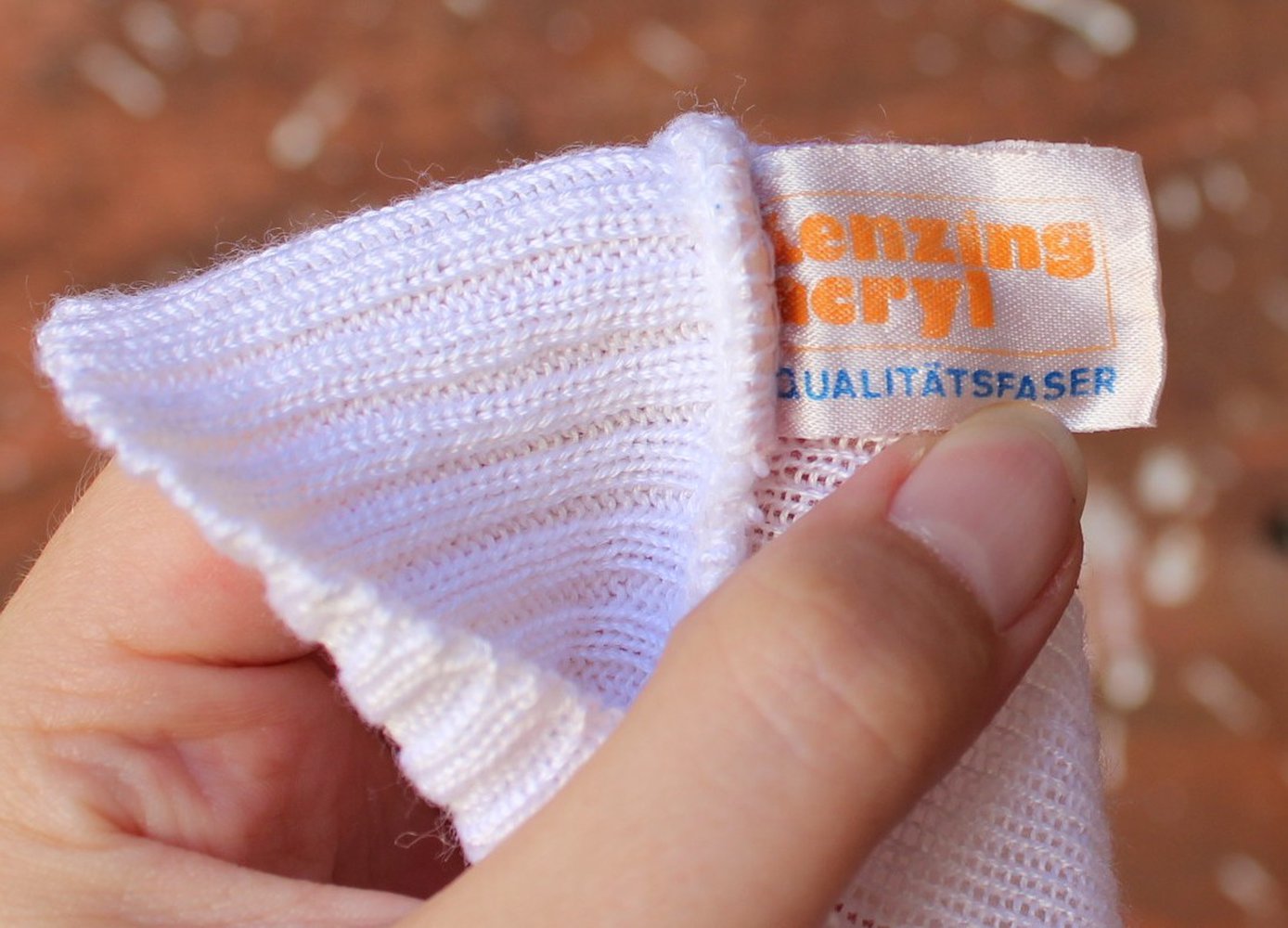 weiß-cremefarbenes True Vintage Strickoberteil, ca. Größe 36-40