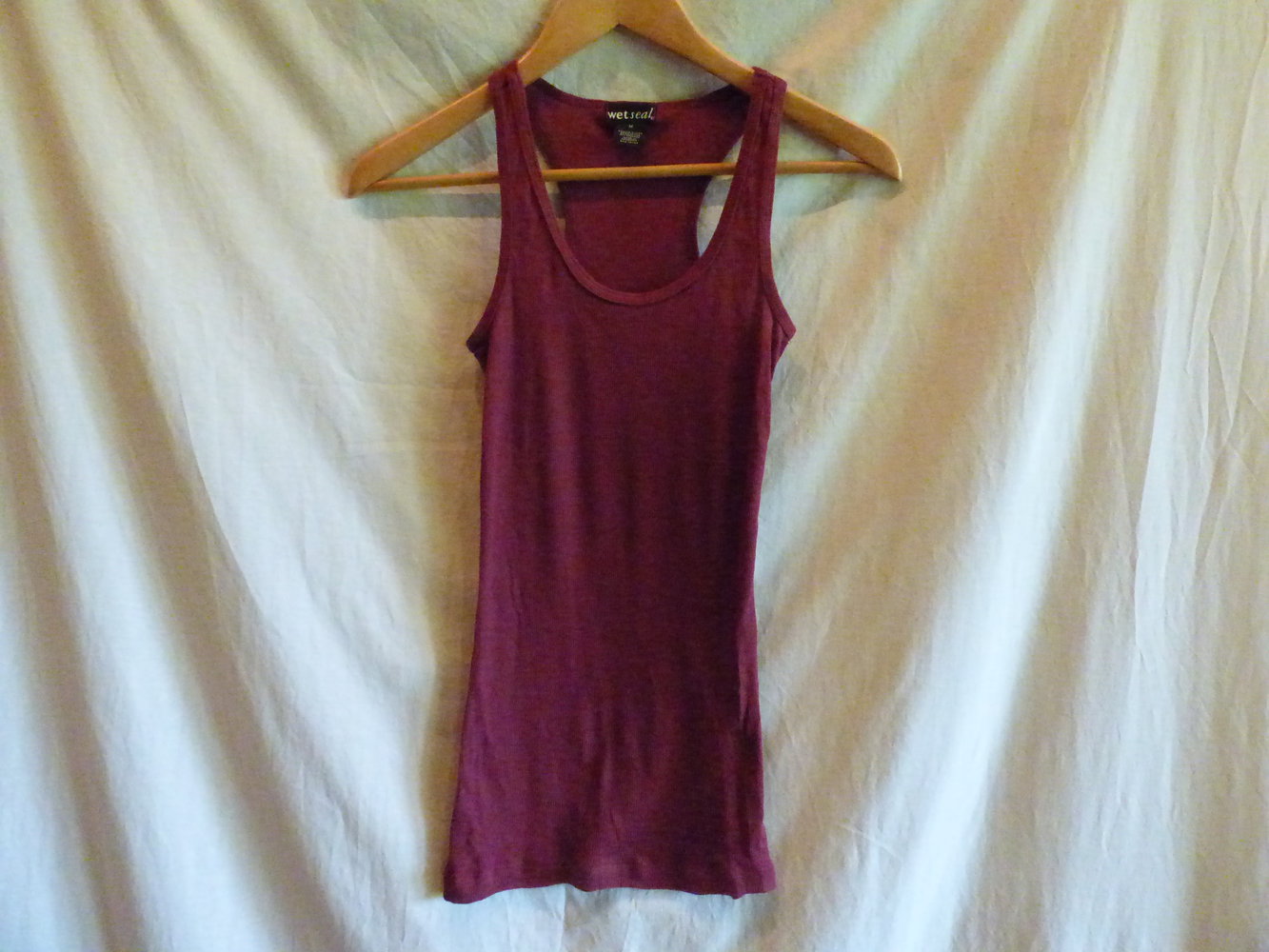 Hübsches rotes Rippentop