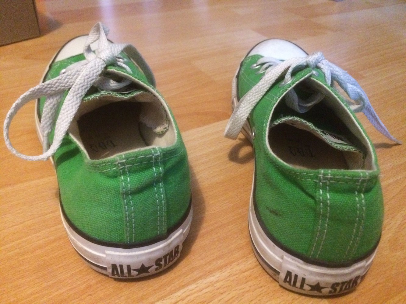 Grüne Converse 37.5