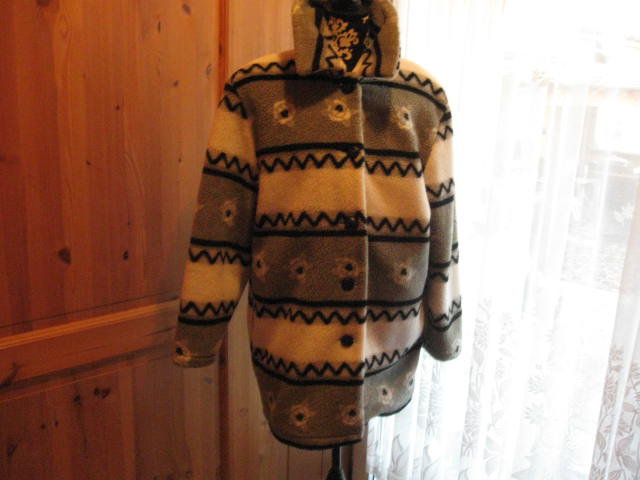 *** Kuschlig ~ Halblang ~ Jacke ***