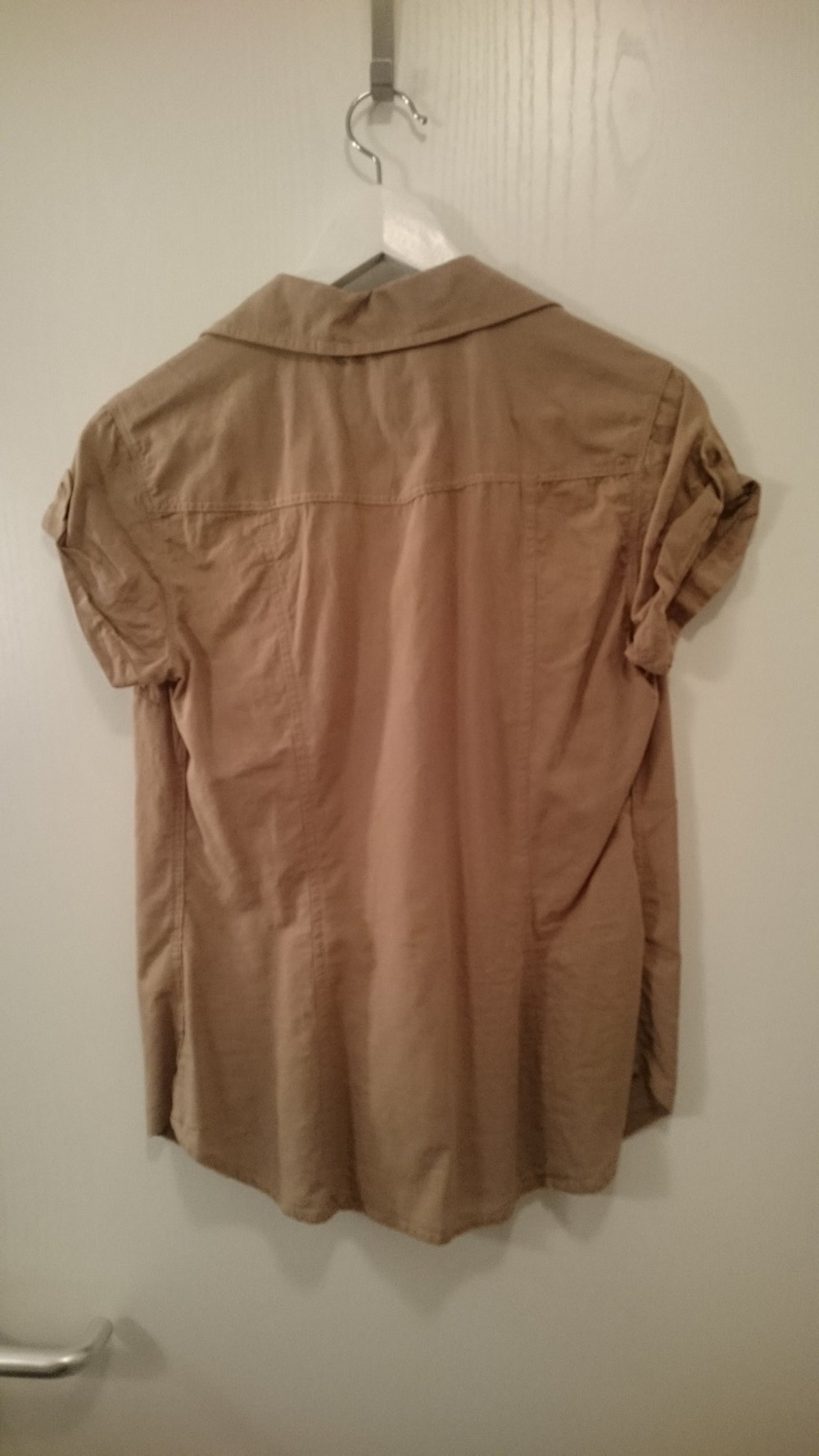 Braune, sportliche Bluse