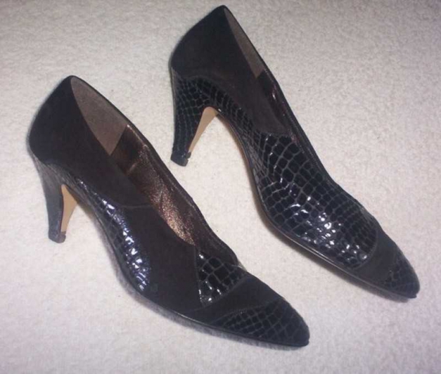 Schwarze Pumps