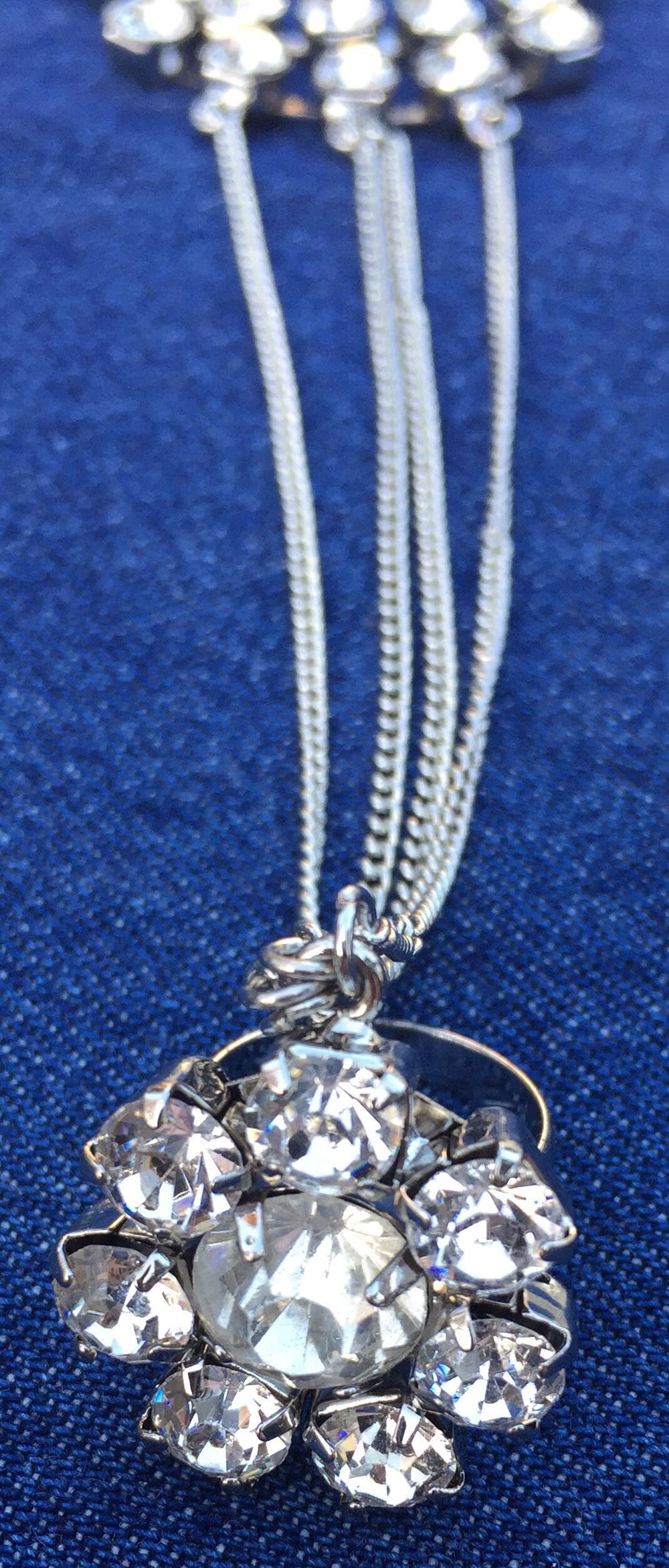 NEU: HANDSCHMUCK Armband mit Ring STRASS