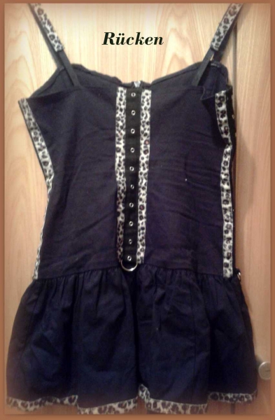 Gothic Kleid mit Leomuster D-Ringe