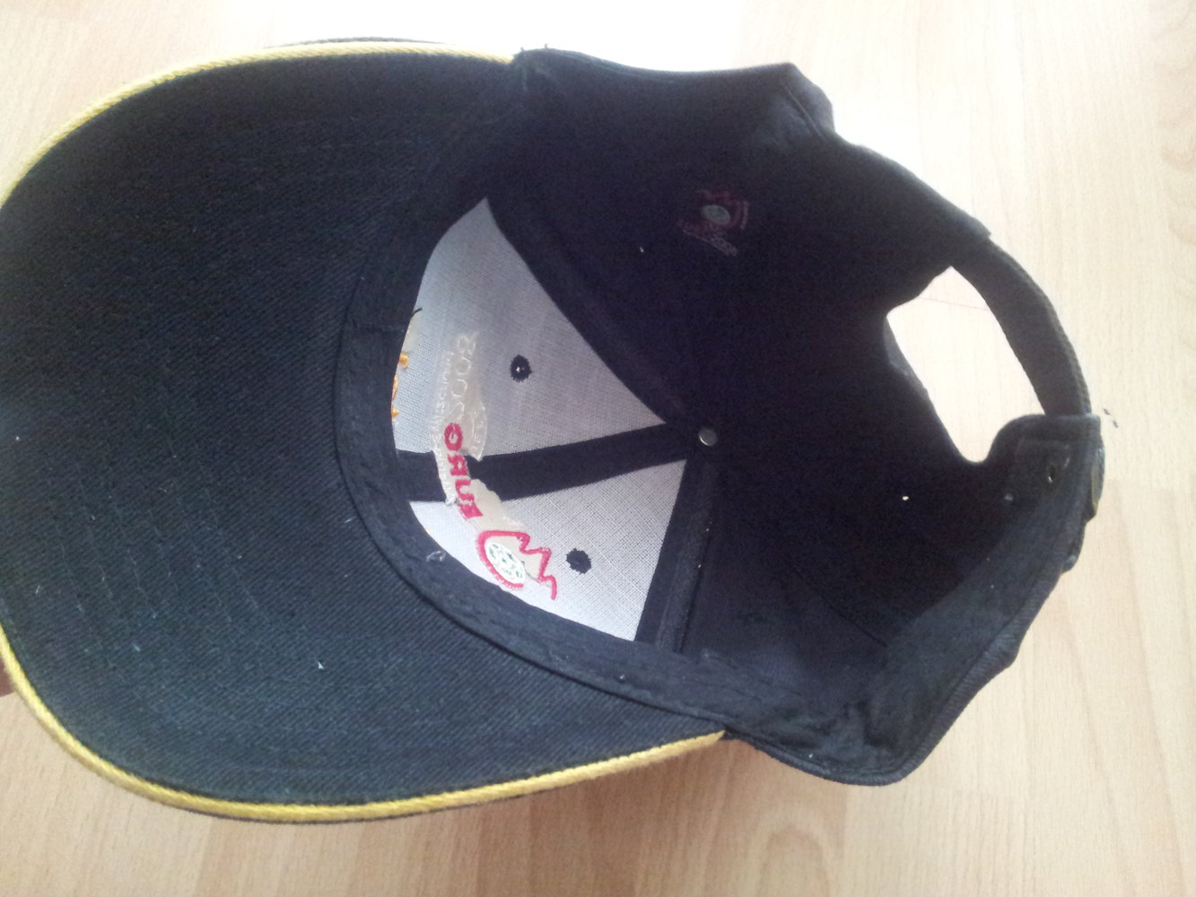  Cap Schirmmütze Continental UEFA Euro 2008 schwarz NEU