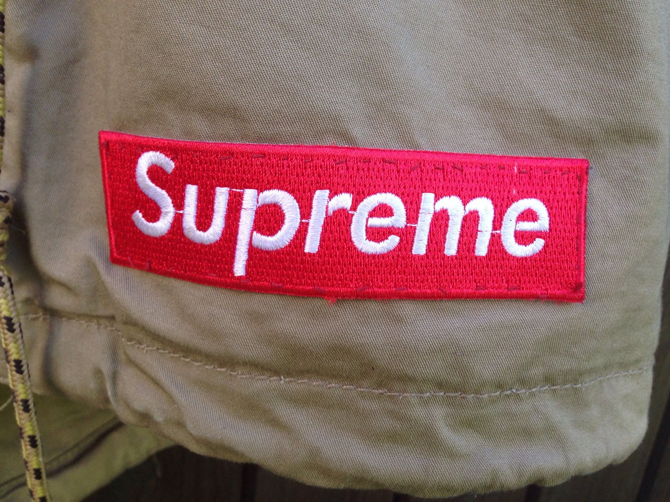 Parka mit Supreme-Patch