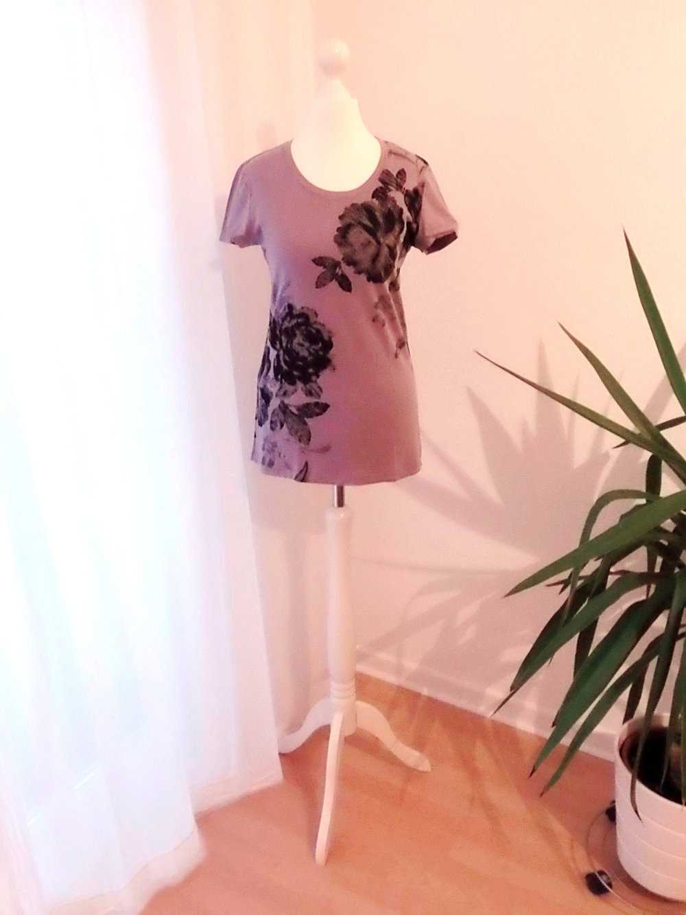 13) T-Shirt Blumen (Tom Tailor)