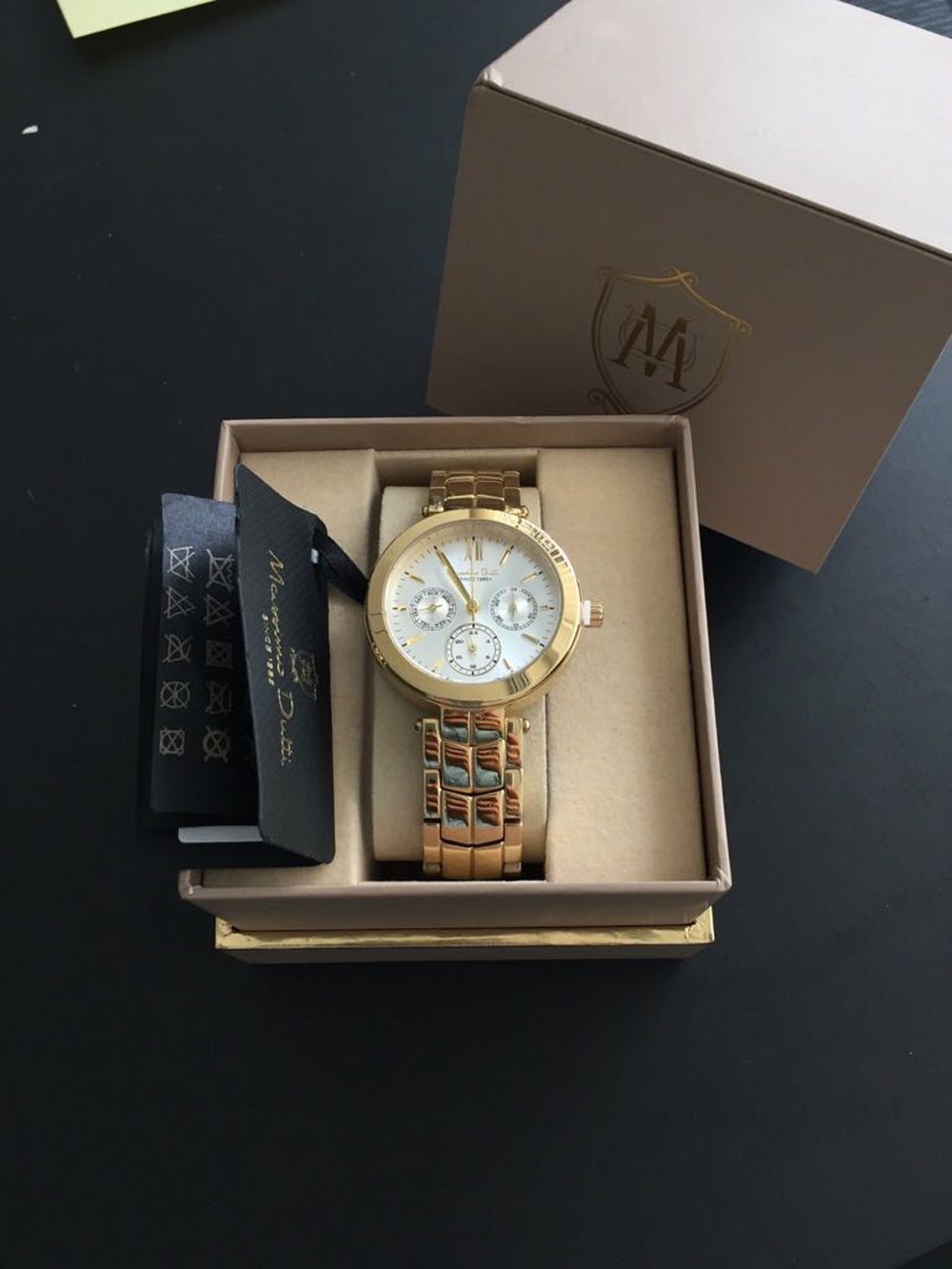 Massimo Dutti Uhr Neu