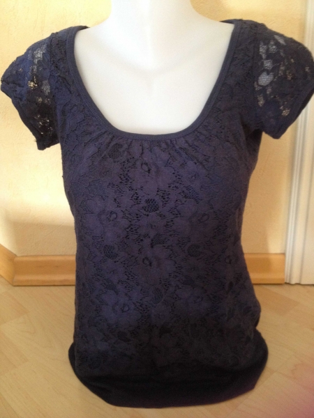 H&M by L.o.g.g. Spitzen Shirt Gr S Blau