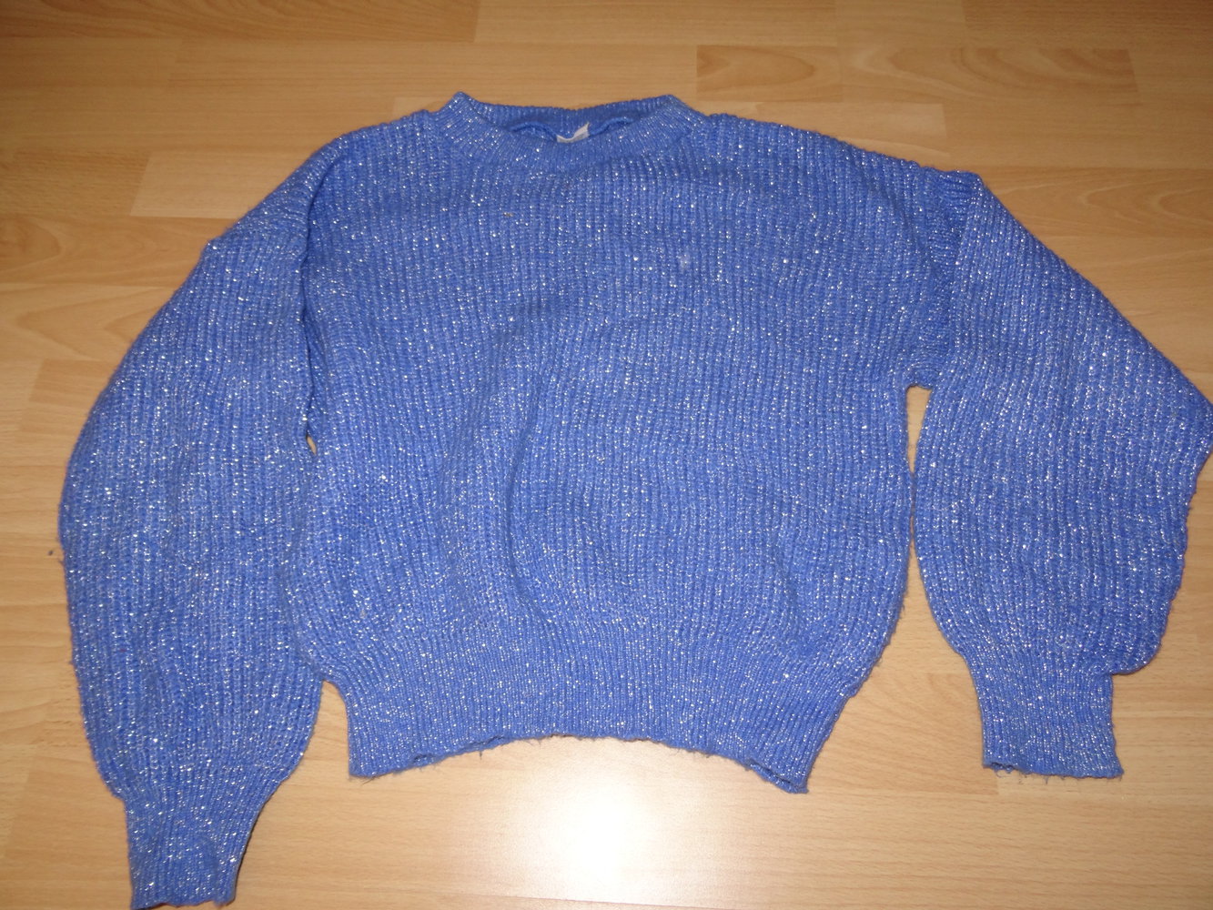 Glitzerpulli blau Gr. 140 Pullover mit silberfarbenen Lurexfäden