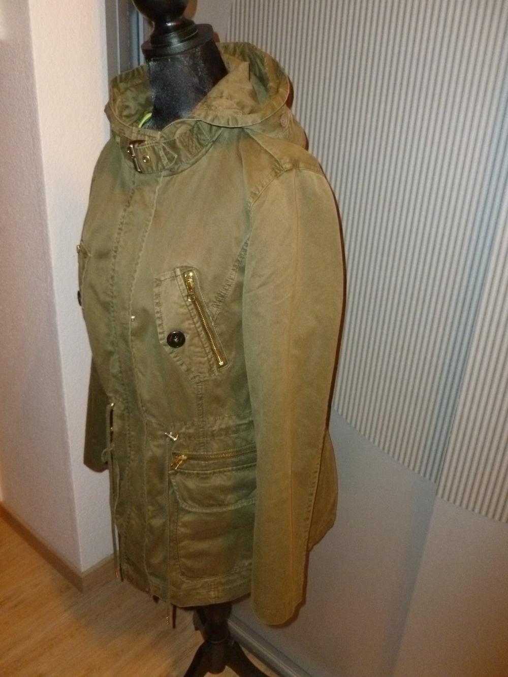 Übergangsjacke Jacke khaki gold Weste s.Oliver
