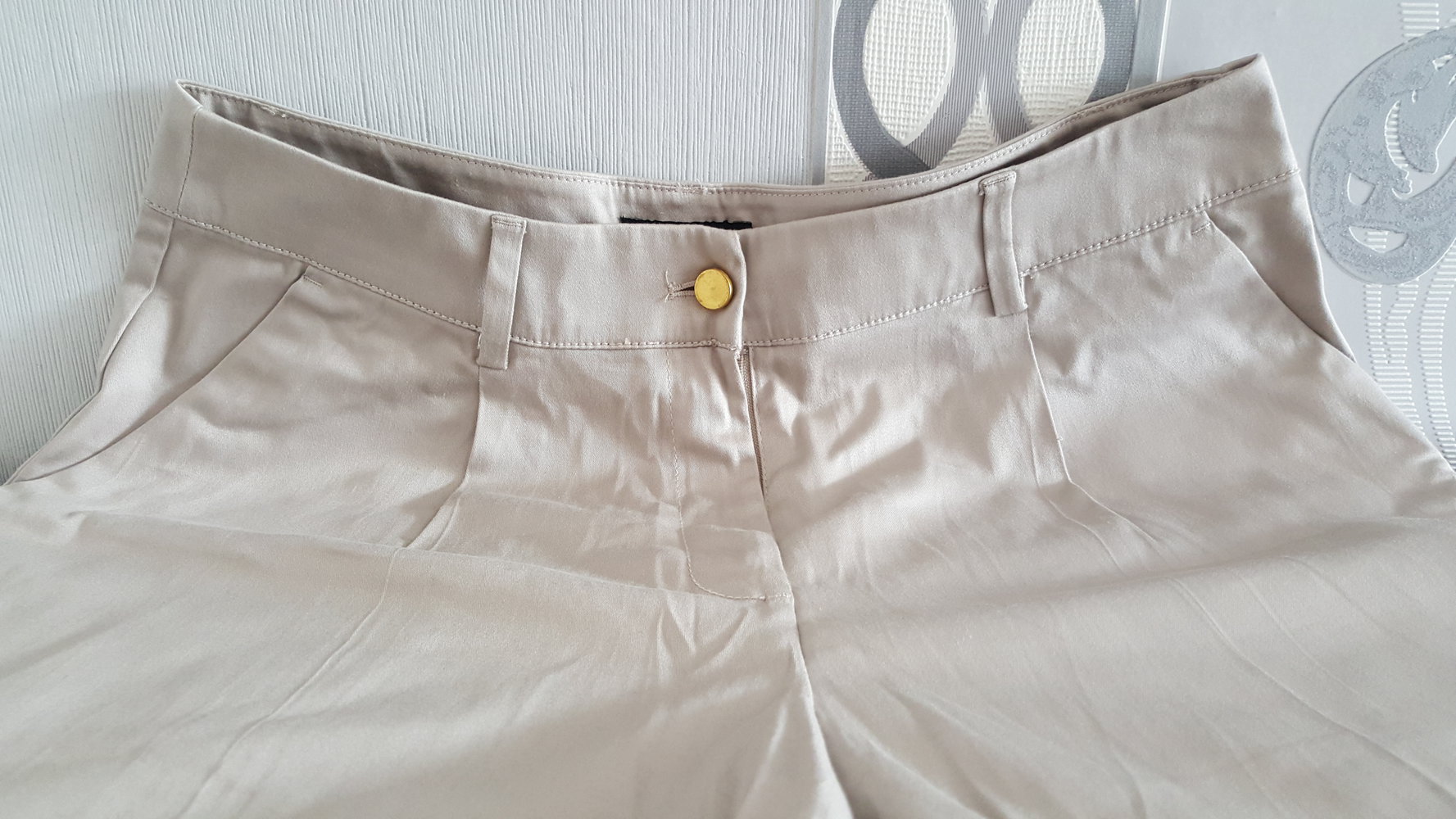 Crean Beige Shorts Hose 42 - L / XL Neu