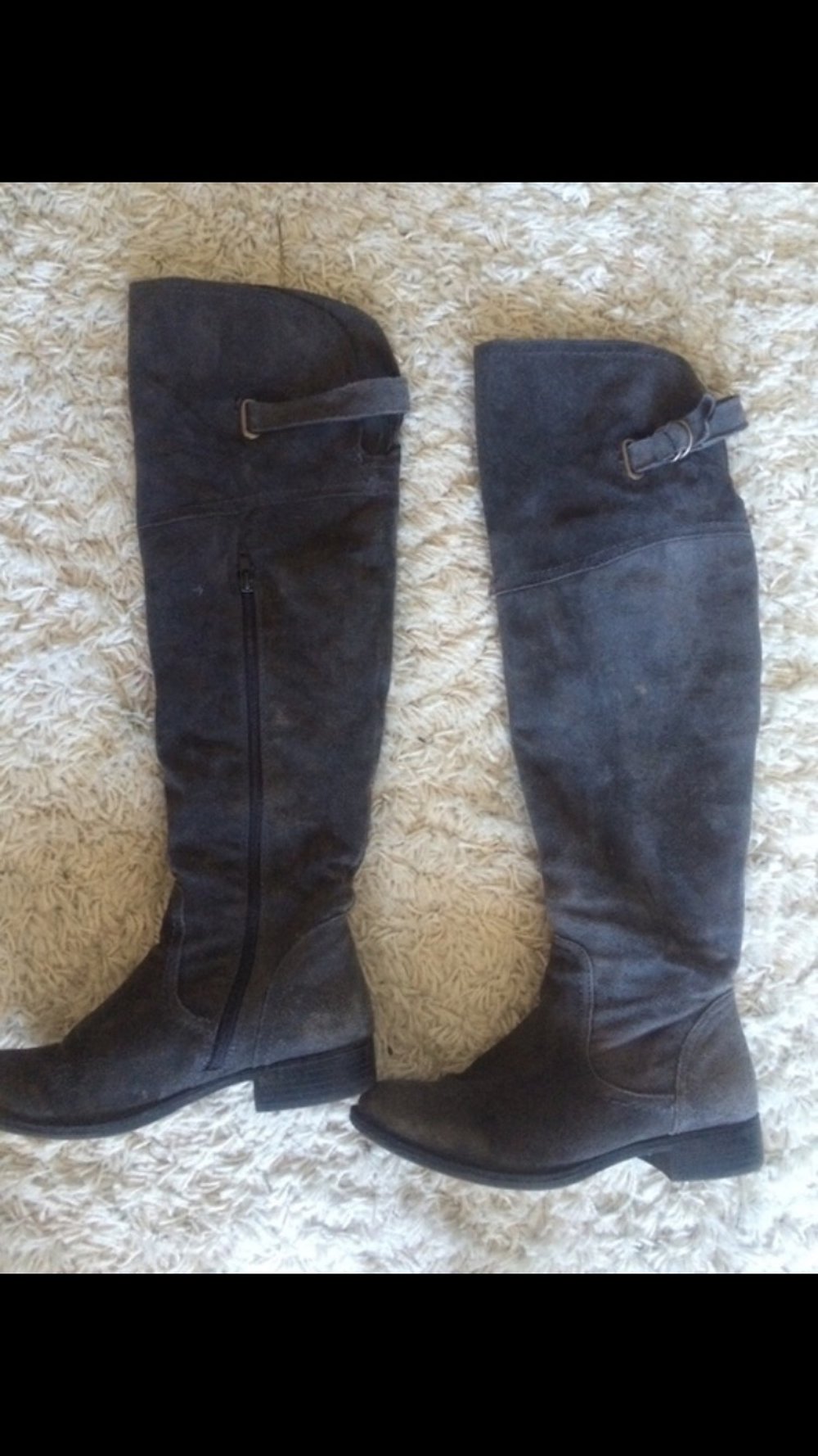 Graue Overknee Stiefel, echtes Wildleder