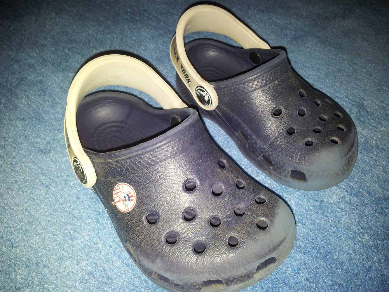 Gummischuhe Gummilatschen Hausschuhe Crocs New York Yankees